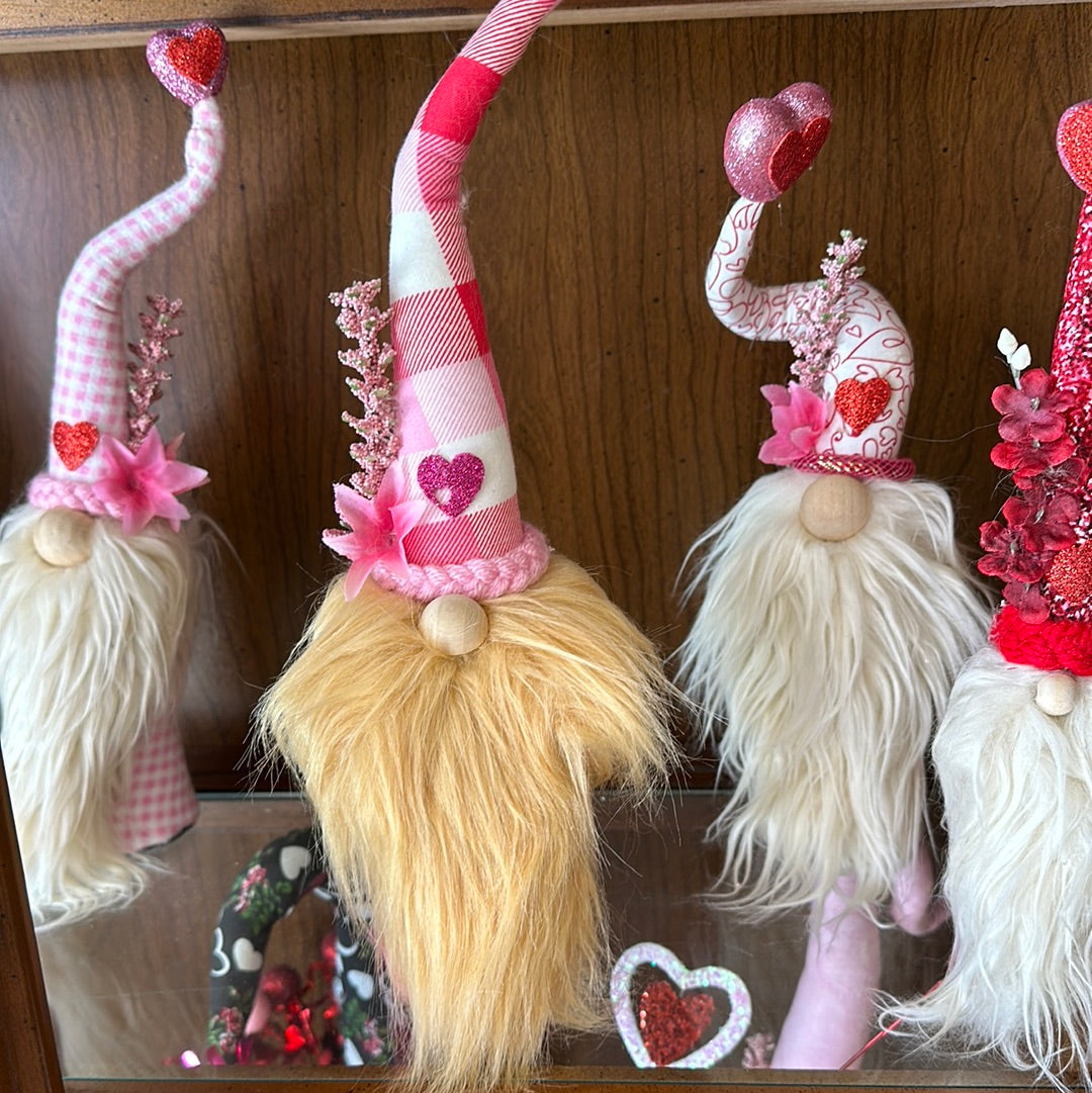 Valentine’s Day Gnomes